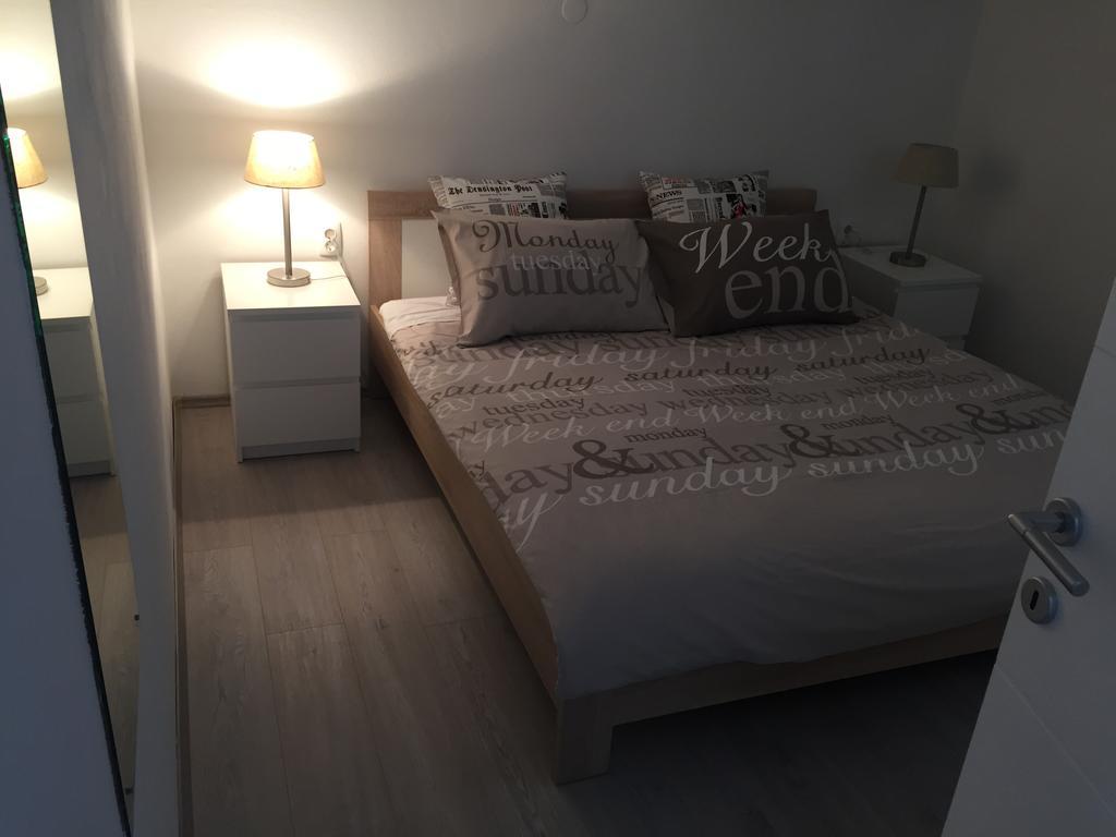 Villa Lorenta Apartments Primošten Dış mekan fotoğraf
