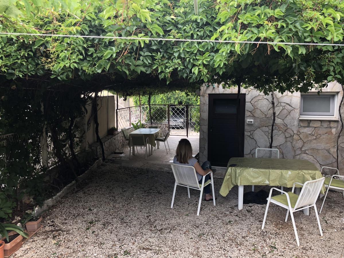 Villa Lorenta Apartments Primošten Dış mekan fotoğraf